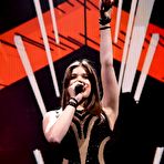 Pic of Hailee Steinfeld performs at Jingle Ball 2015