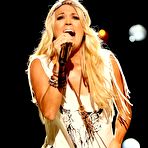 Pic of Carrie Underwood performs at music festival