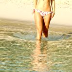 Pic of Renata Daninsky: A colorful bikini is making... - BabesAndStars.com