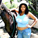 Pic of Picture 1590 « Kristina Milan with a horse | True Teen Pussy