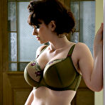 Pic of Prime Curves - Tanya Song Lingerie