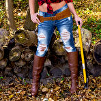 Pic of Nikki Sims the Lumberjack