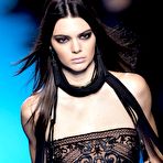 Pic of Kendall Jenner at Elie Saab fashion show