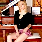 Pic of Lily LaBeau: Smoking hot blonde Lily LaBeau... - BabesAndStars.com