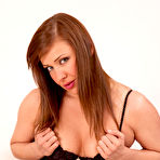 Pic of Karen Wood: Karen Wood strips her lingerie... - BabesAndStars.com