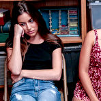 Pic of Arielle Faye, Jasmine Summers - Shoplyfter
