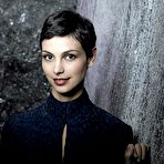 Pic of Morena Baccarin sexy posing scans from mags