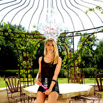 Pic of Girl In The Gazebo free photos and videos on 1By-Day.com