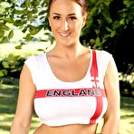 Pic of Stacey Poole In Sporty Outfit
