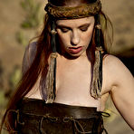 Pic of Titania Snarl for Bare Maidens - Curvy Erotic
