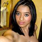 Pic of Nude Desi Indian girl friends from Mumbai