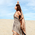 Pic of Firebird A: Naked chick in desert. @ Met Art - XNSFW.COM