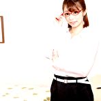 Pic of JAV Idol Yuki Sasaki, 佐々木ゆき, Sexy Tutor with Eyeglasses, パンツを脱いでもメガネは外しません～エロい下着が最高に似合うカテキョ！