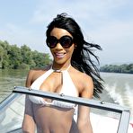 Pic of Kiki Minaj in Anal over the water, Scene #01