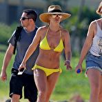 Pic of Britney Spears Sexy on the beach in Hawaii in a yellow bikini - AZNude