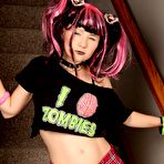 Pic of Sexy Pattycake Zombie Girl - Cherry Nudes