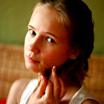 Pic of Ksenya A in Mistere