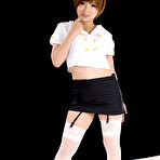 Pic of Kaede Oshiro spreads her stocking-clad legs to get finger-blasted furiously
