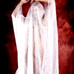 Pic of Jennuiva Mysterious Cloth Bare Maidens - Cherry Nudes