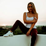 Pic of Candice Collyer in Leggings