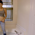 Pic of Pissing In Her Jeans