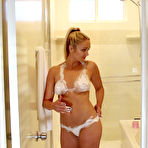 Pic of Brooke Marks Shaving Cream Screencaps / Hotty Stop