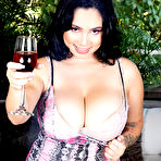 Pic of Kim Velez Big Tits and Wine Scoreland - Prime Curves