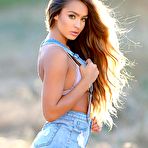 Pic of Sommer Ray - Free pics, videos & biography