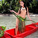 Pic of Miko Sinz nude in Polynesian paradise - InTheCrack pictures gallery