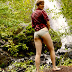 Pic of Aurora Odaire Outdoor Wet Fingering