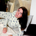 Pic of Dark haired teen Alexis Ryan shows her pink hole after taking off her pajamas
