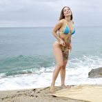 Pic of BikiniFanatics - Curvy bikini model enjoys the beach