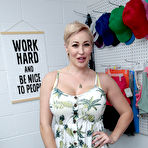 Pic of Ryan Keely - Shoplyfter Mylf | BabeSource.com