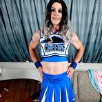 Pic of Vickie Wonder sissy cheerleader is NOT going to make the team