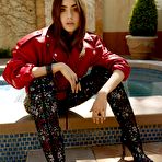 Pic of Lily Collins - Elle Magazine - September 2021 - The Drunken stepFORUM - A place to discuss your worthless opinions