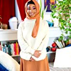 Pic of Lily Starfire - Hijab Hookup | BabeSource.com