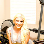 Pic of SHARKYS pretty BABE LEYA FALCON in sporty studio action