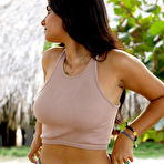 Pic of Lissa Mendez in Pina Con Arena at Zishy - Prime Curves