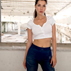 Pic of Madelyn in Personal Jeans at Photodromm - Cherry Nudes
