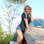 Pic of Meet Madden 4x4 Jeep Busty Blonde - Free Naked Picture Gallery at Nudems