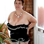 Pic of Thick Wife Waits For Hubby With Her Tits Out – UK Wives Pics