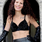 Pic of WifeCrazy Stacie Black Leather