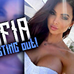 Pic of SOFIA IS BUSTIN’ OUT – Tabloid Nation