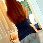 Pic of Non-Nude Girls 