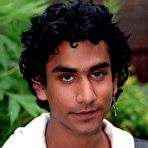 Pic of VipGalleries.net Naveen Andrews :: FreeMaleCelebrityArchive.com