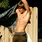 Pic of BannedMaleCelebs.com | Zac Efron nude photos