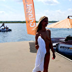 Pic of Nude in Public - Public Nudity - Naked In Public - Outdoor - Exhibtionism - Flashing - NIP-Activity.com