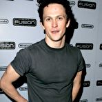 Pic of VipGalleries.net Jonathan Tucker :: FreeMaleCelebrityArchive.com