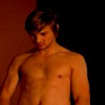 Pic of VipGalleries.net Jeremy Renner :: FreeMaleCelebrityArchive.com
