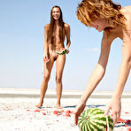 Pic of ITNA A & FREYA A  BY RYLSKY - ANGURIA - ORIG. PHOTOS AT 3000 PIXELS - © 2006 MET-ART.COM